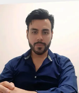 foto profesor JONATHAN AGUERO