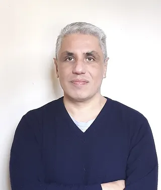 foto profesor Cesar Martinez